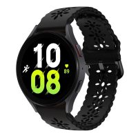 eses Perforált mintás szilikon szíj Samsung Galaxy Watch 4, 5, 6, 7 készülékekhez - Fekete, 20 mm