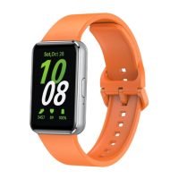 eses Szilikon szíj Samsung Galaxy Fit 3-höz - Narancs