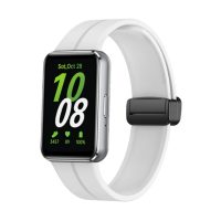 eses Szilikon szíj mágneses csattal Samsung Galaxy Fit 3-höz - Fehér