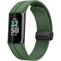 eses Szilikon szalag mágneses csattal Fitbit Charge 5 és 6-hoz - Zöld