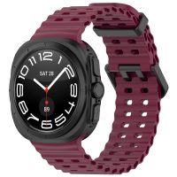 eses Perforált szilikon szíj Samsung Galaxy Watch Ultra 47mm-hez - Bordó