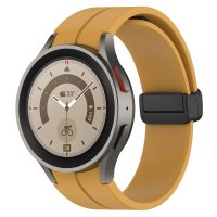 eses Szilikon szíj mágneses csattal Samsung Galaxy Watch 4, 5, 6, 7-höz - Sárga