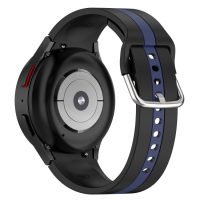 eses Szilikon szíj Samsung Galaxy Watch 4 a 5 órához - Fekete és kék csík